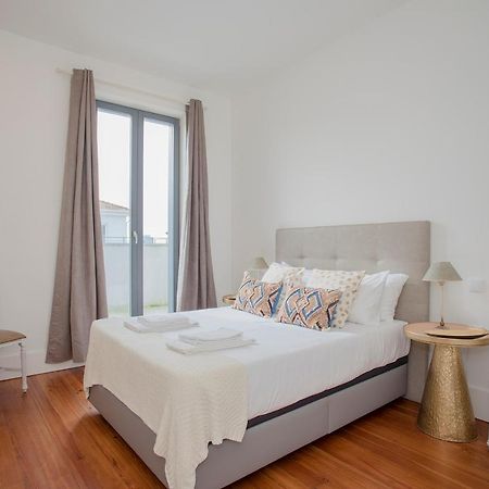 Liiiving - Downtown & Riverside Balcony Apartment Porto Luaran gambar