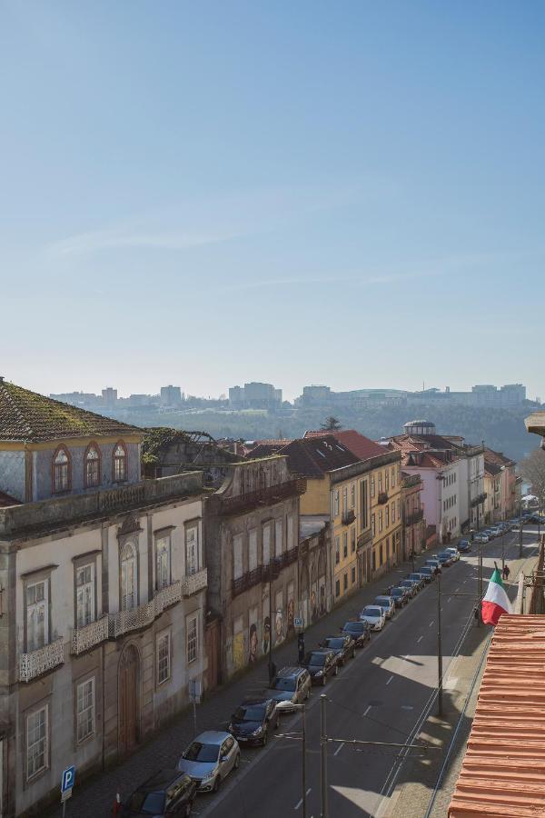 Liiiving - Downtown & Riverside Balcony Apartment Porto Luaran gambar