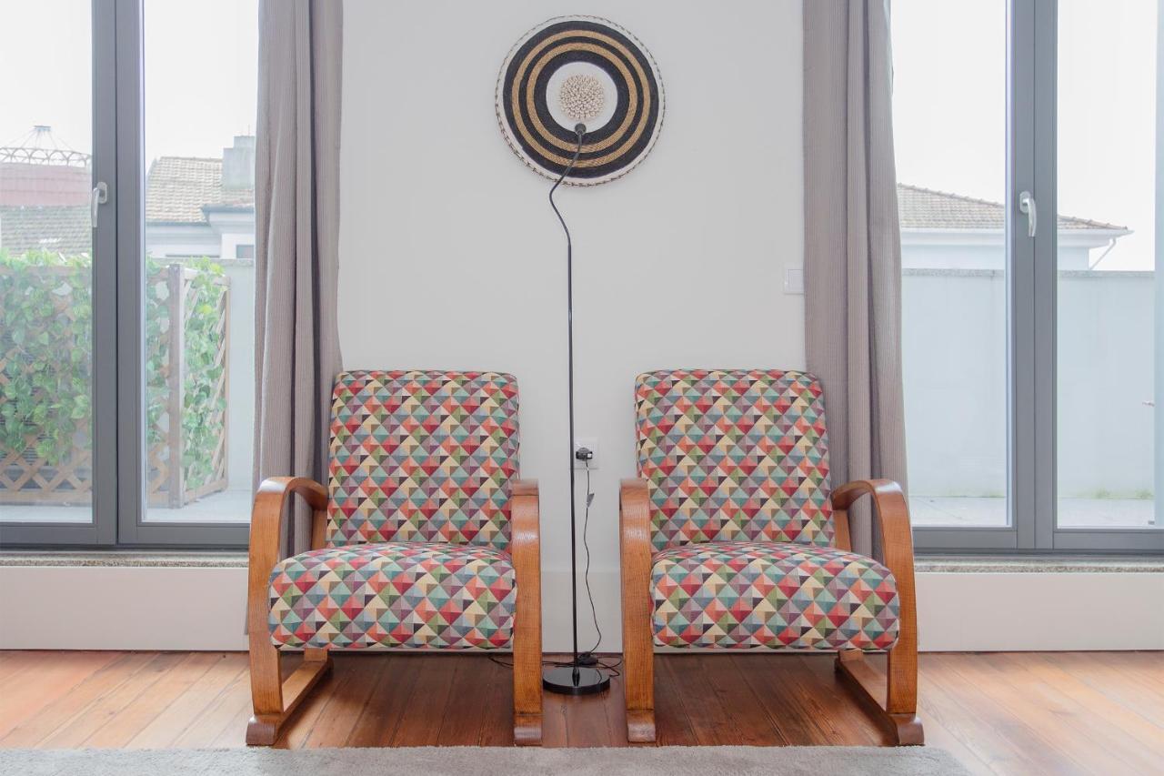 Liiiving - Downtown & Riverside Balcony Apartment Porto Luaran gambar