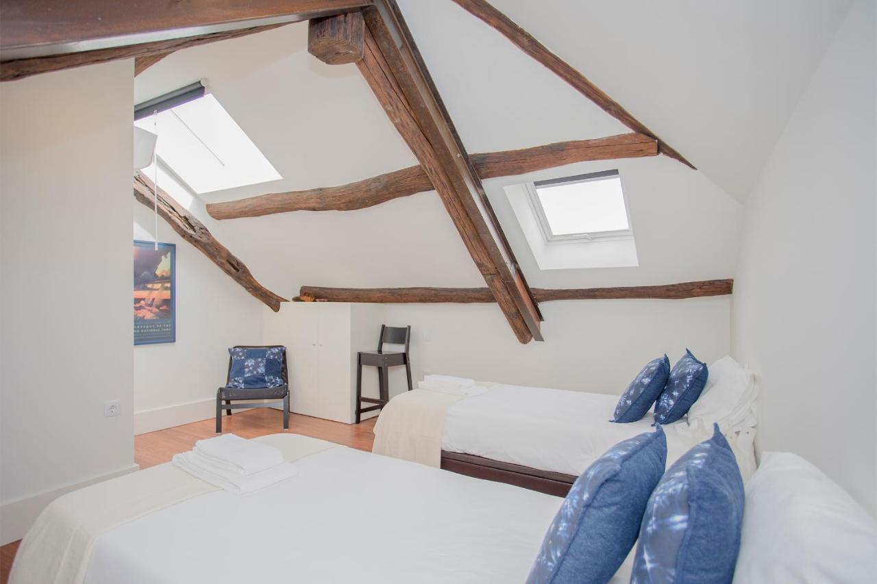Liiiving - Downtown & Riverside Balcony Apartment Porto Luaran gambar